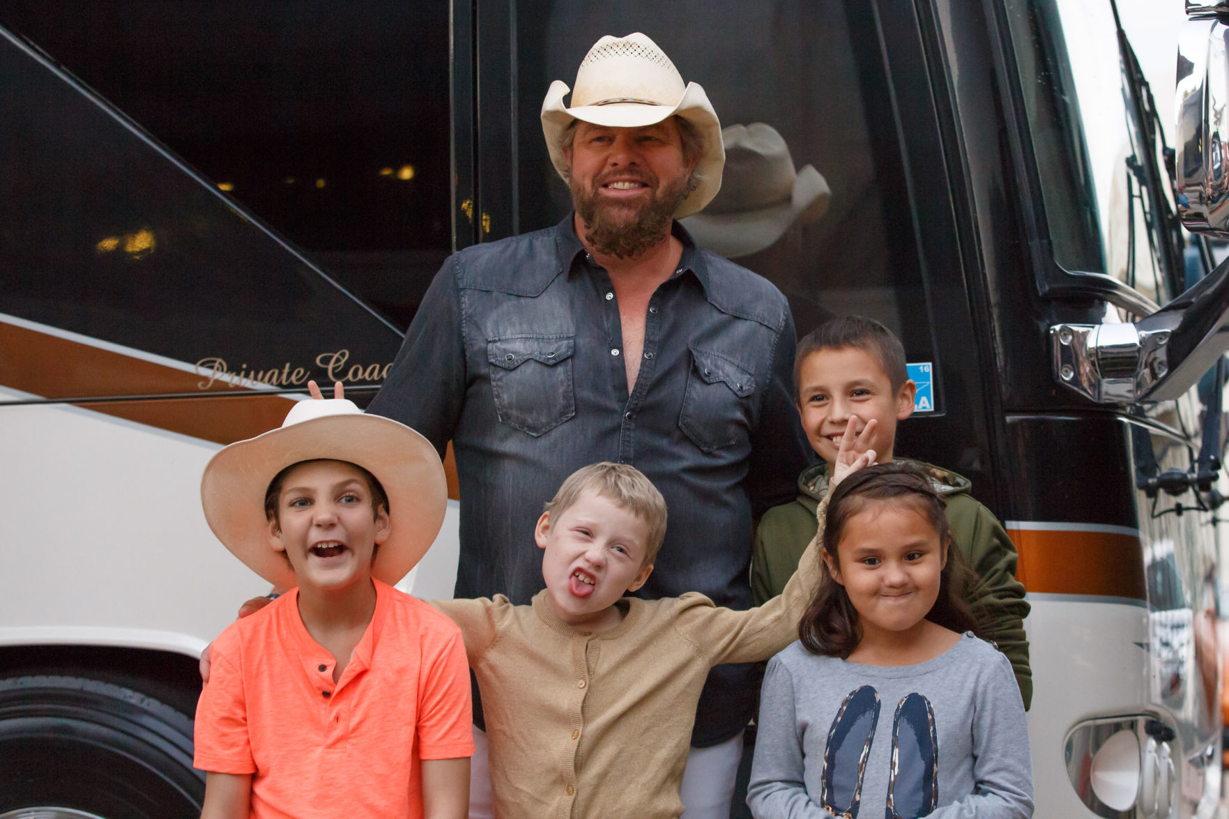 Toby Keith 2016 concert